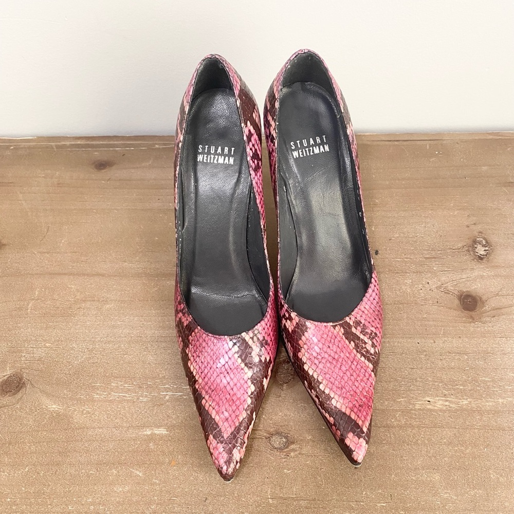 Stuart Weitzman Snake Print Heels Pink Size 6 - image 2
